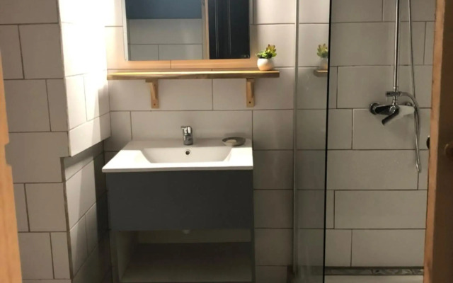 Petit studio cosy idéalement situé