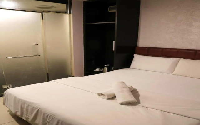 OYO 91105 D Nice Inn Hotel
