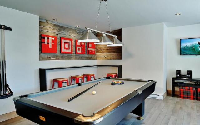 Chalet 9A Chemin Blanc by Les Chalets Alpins