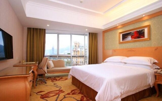 Vienna Hotel Binhai Pearl Branch