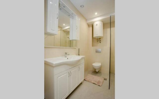 3 Bedrooms Penthouse with roof terrace Rafailovici