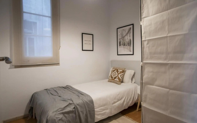 32PAR218 - Big and spacious apartment downtown