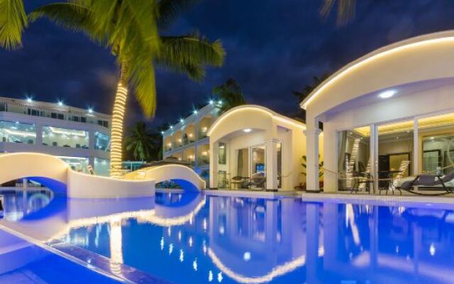 Boundless Space Design Hotel (Yalong Bay Bohou Village Branch)