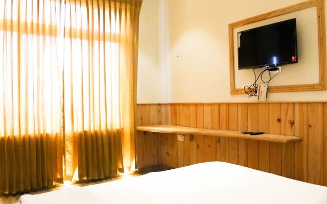 Al Woodlands Residency