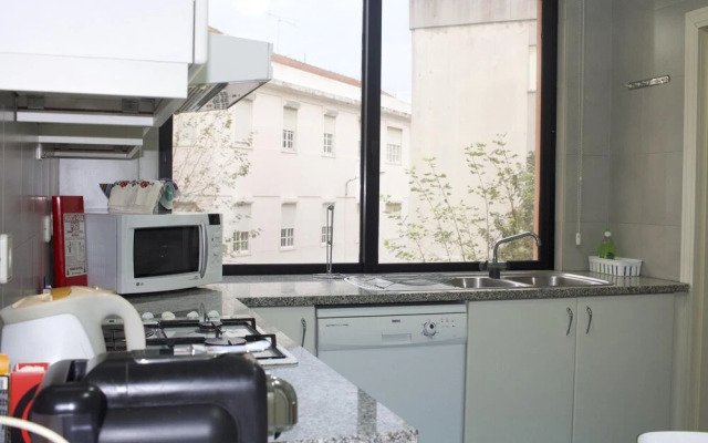 Casino Figueira Prime Apartment by Rent4all