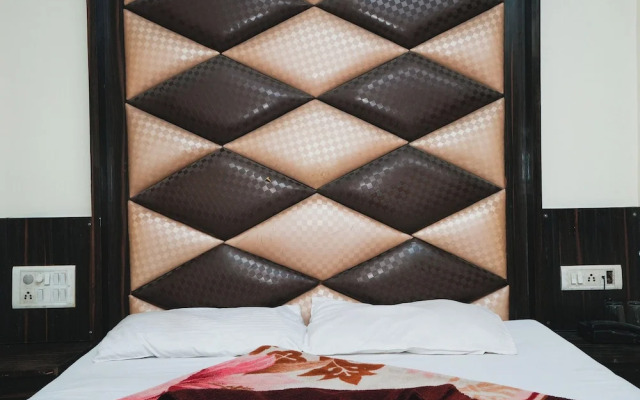Hotel AV International Near New Delhi Railway Station, Paharganj