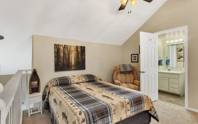 Fisherman's Dream 2 Bedroom Condo by Redawning