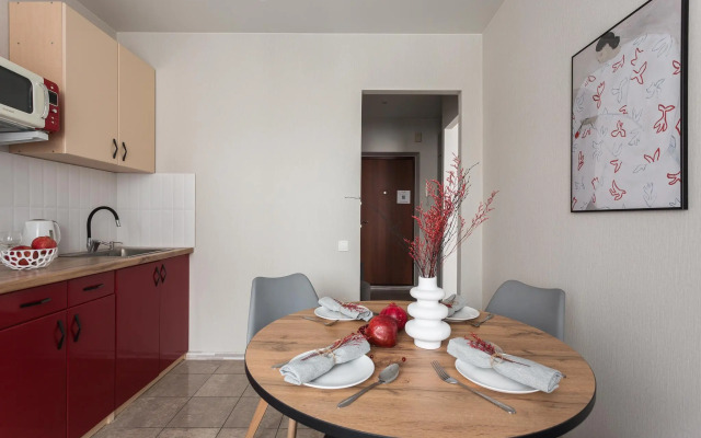 Две Подушки на улице Петина 25