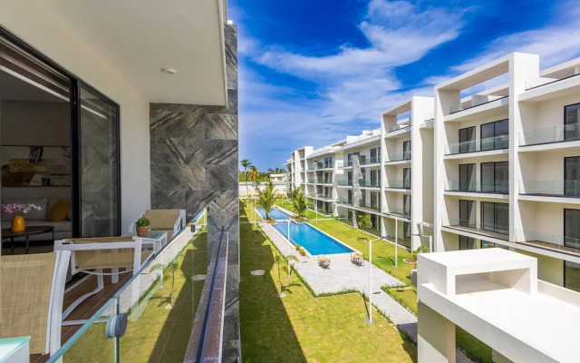 2BR Oasis in Eden Tropical - BBQ Pool Near Beach