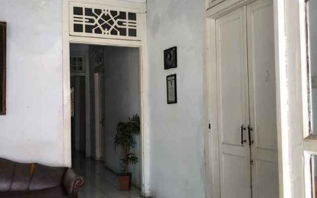 OYO 90865 Hotel Kusuma Purwakarta