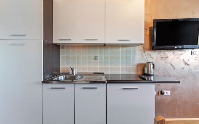 Pretty Apartment In Rovinj Near Sea Beach