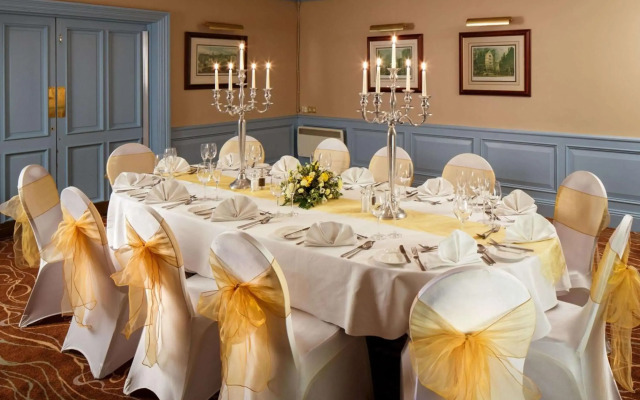 Mercure Livingston Hotel