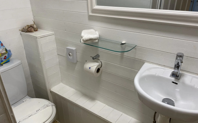 Devon House Guest House