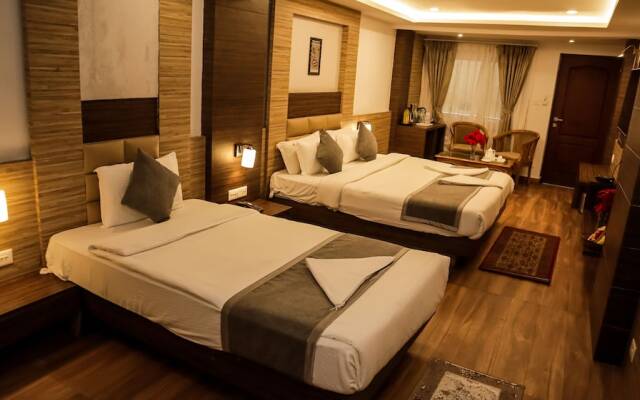 Cocoon By Morpho Rain Lily Green Park