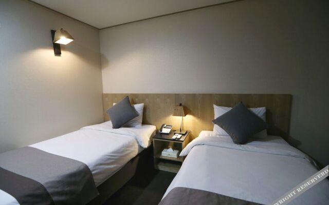 Golden City Hotel Dongdaemun