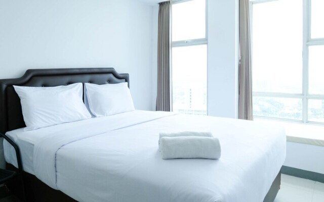 Cozy Living Studio Connected To Mall At Supermall Mansion Apartment