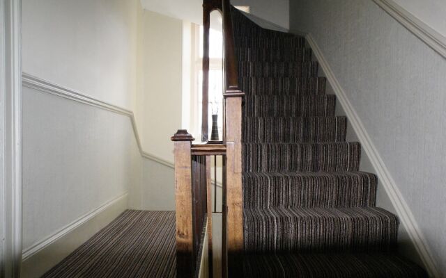 Barton House B&B