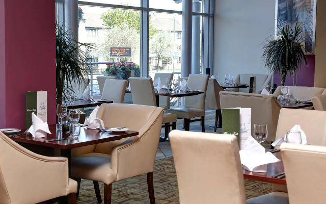 Best Western Summerhill Hotel and Suites