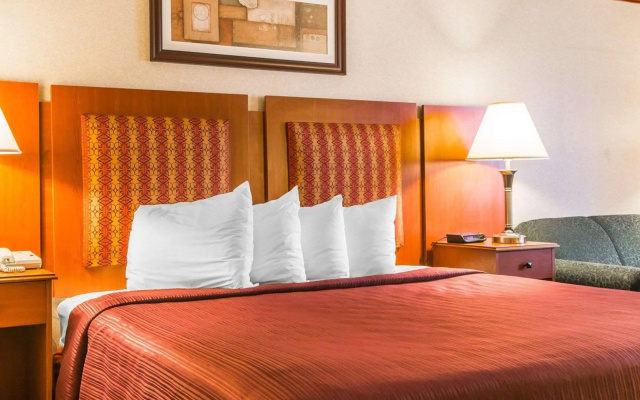 Quality Inn & Conference Center Brattleboro North