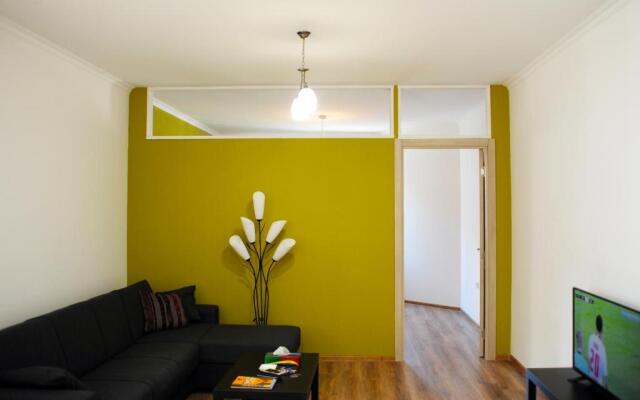 Artemis Apartment, No.183