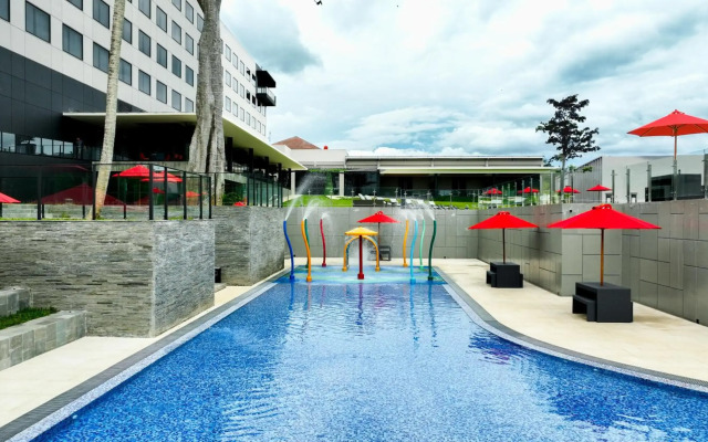 Aston Serang Hotel & Convention Center