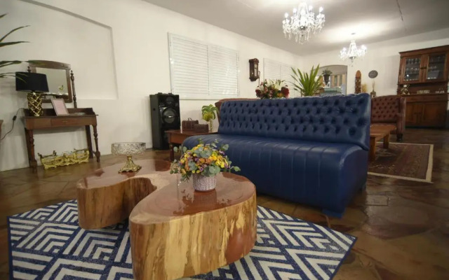 Ivlas Boutique Hotel