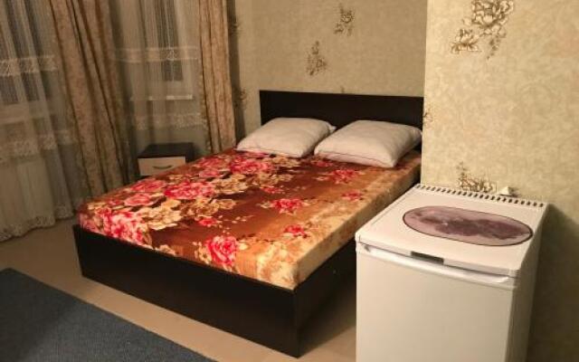 Guest House On Voskresenskaya 8