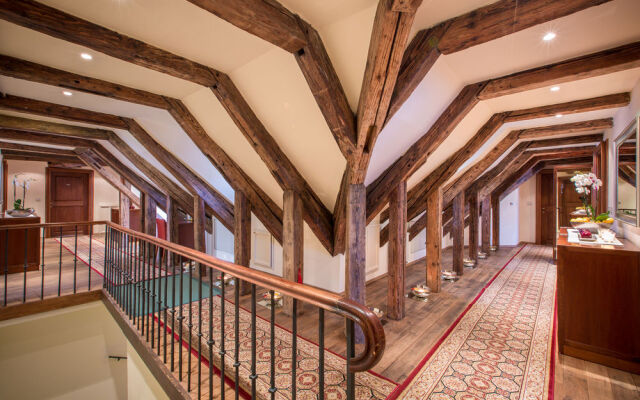 The Nicholas Hotel Residence