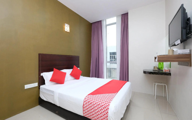 OYO 709 Tgl Hotel