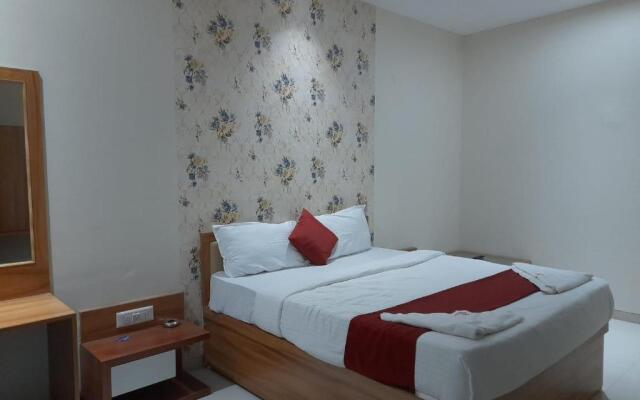 Hotel Shubharambh Lodging & Boarding By WB Inn