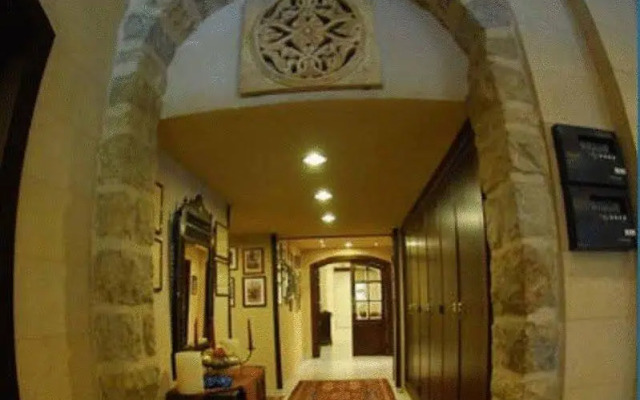 Massabki Hotel