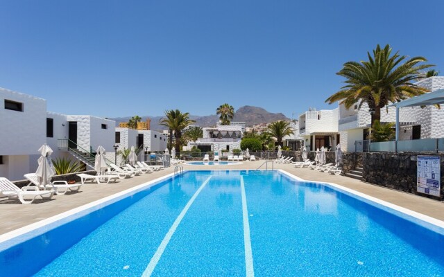 241. Quite Bungalow with Terrace and Barbecue