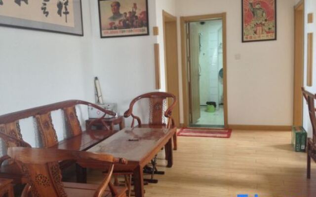 Yijia B&B (Qingdao Jinshatan Branch)