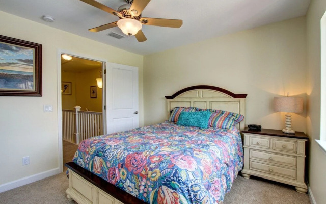 Surfside 4 By BlueSwell