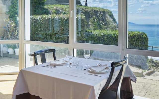 Hotel Talasoterapia Zelai