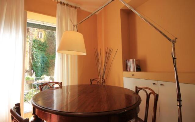 Giorgio Halldis Apartments
