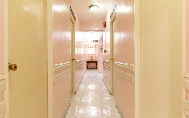 Reddoorz Near Laoag Capitol