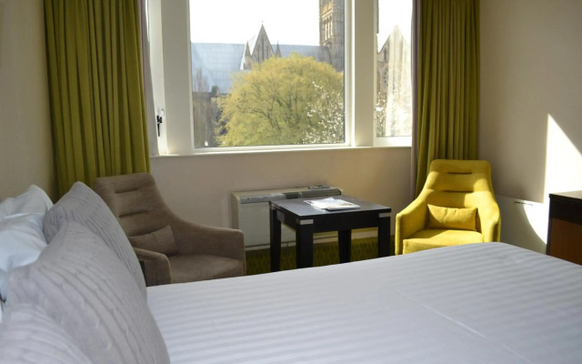 The Lincoln Hotel