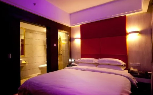 6+1 Chain Hotel Huaihua Railway Station