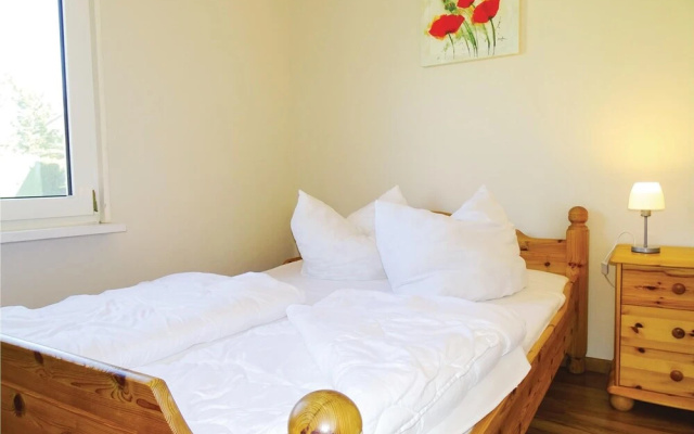Awesome Home in Hohen Wieschendorf With 2 Bedrooms