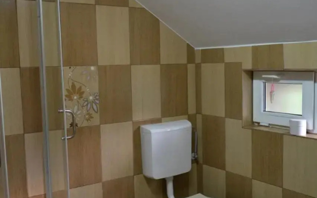 Kings Valley - Sunny Botesti