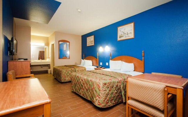 Scottish Inn & Suites