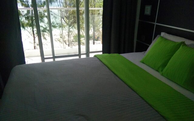Simry Beachside