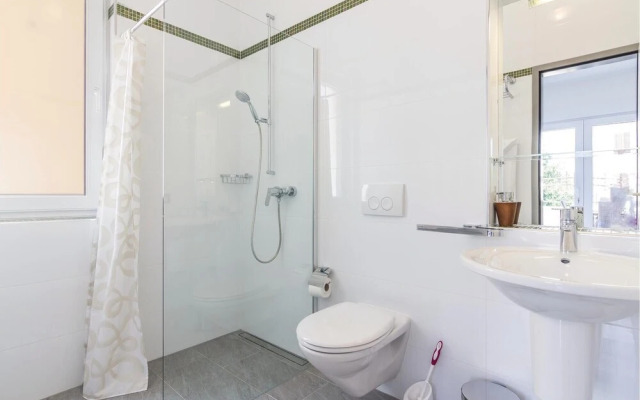 Nice Home in Funtana With Wifi and 0 Bedrooms