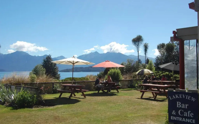 Te Anau Manapouri Lake Hotel