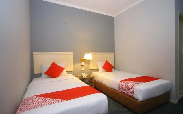 OYO 563 Jockey Lodge Hotel