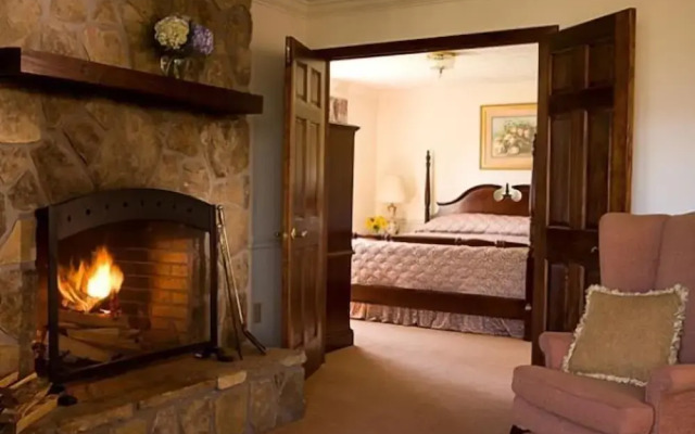 Dillard House