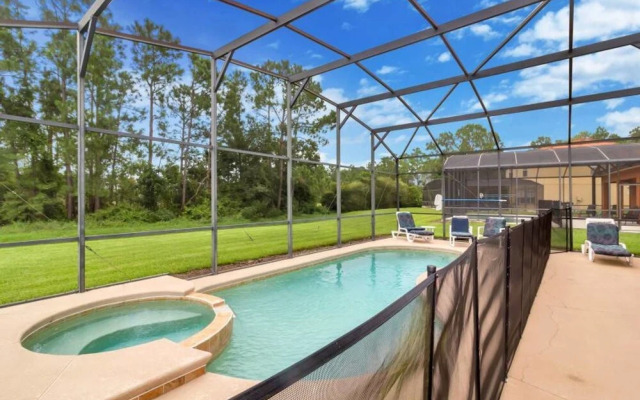 Watersong - Luxurious 5bd/4.5ba Pool Home #5wr510