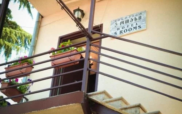 Hotel 5 Rooms