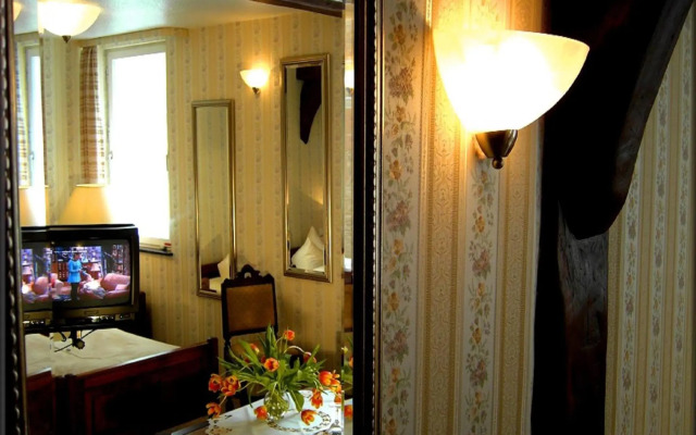 Hotel Restaurant Graf Rolshausen